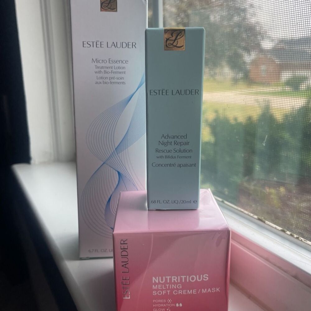 Estee Lauder Skincare Bundle NIB, Sealed
